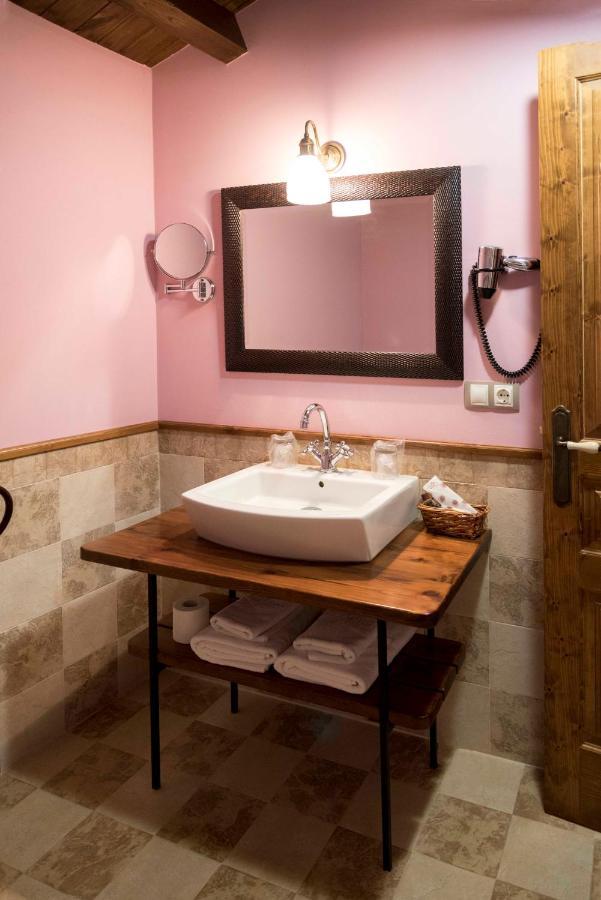 Hotel Rural Casona Trabadelo Vegadeo Buitenkant foto