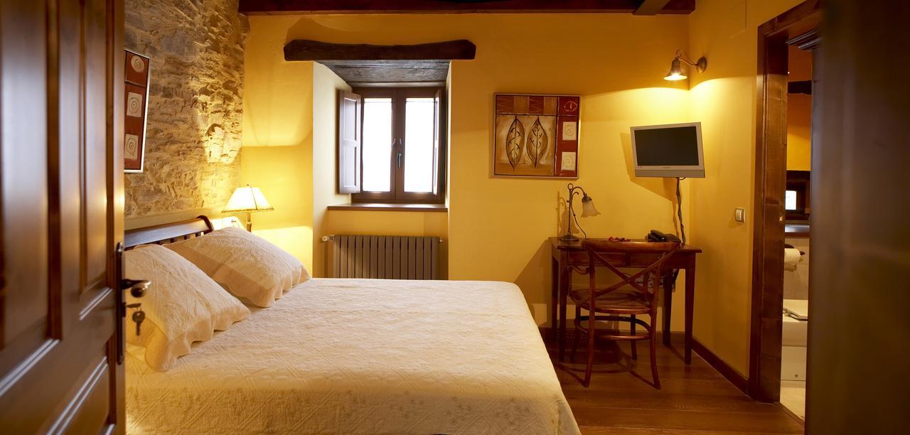 Hotel Rural Casona Trabadelo Vegadeo Buitenkant foto