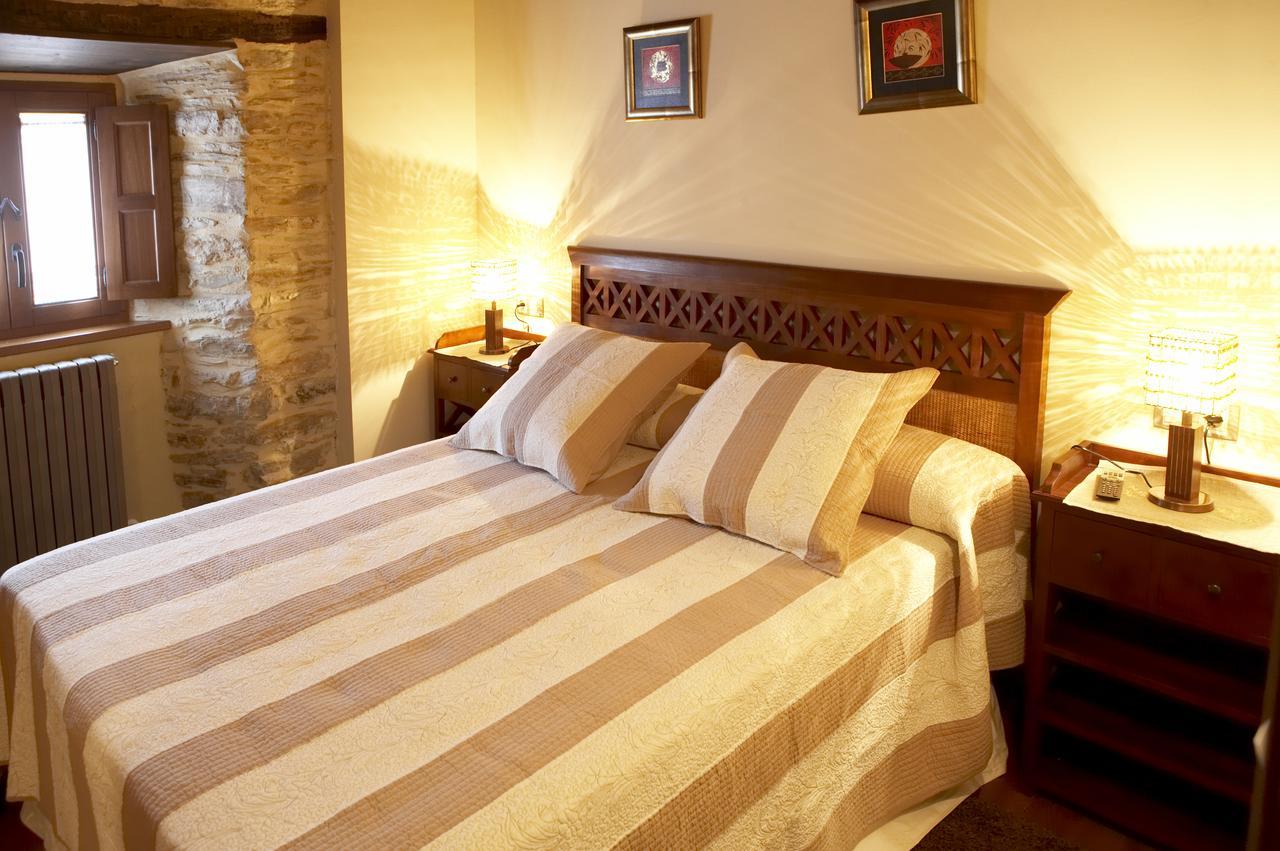 Hotel Rural Casona Trabadelo Vegadeo Buitenkant foto
