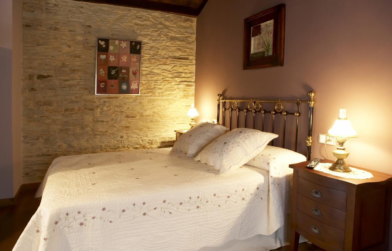 Hotel Rural Casona Trabadelo Vegadeo Buitenkant foto